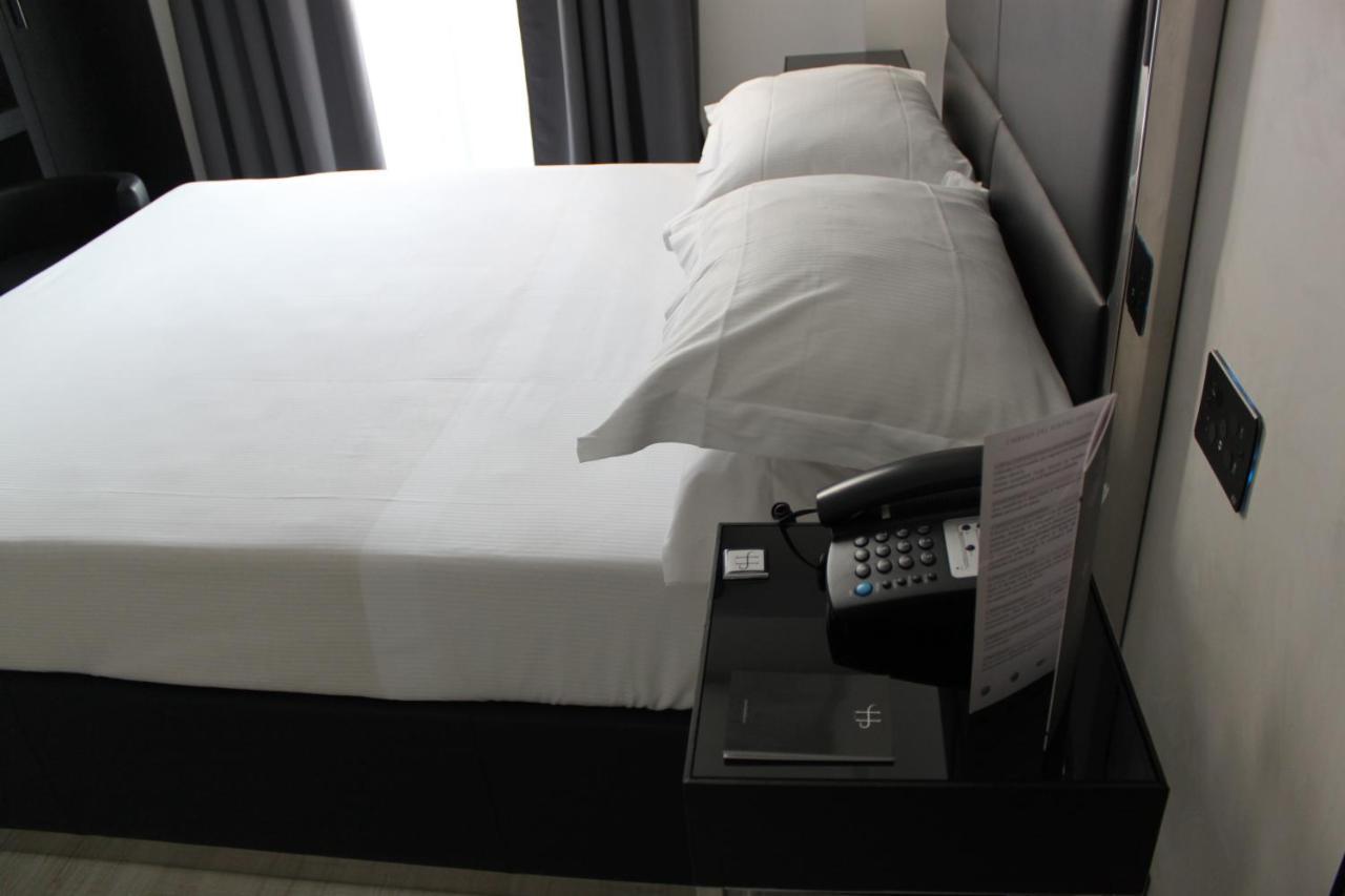 Lhp Napoleon 4* Milano